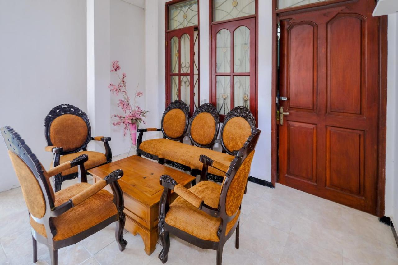 Oyo 3088 Green Valley House Senggigi Ngoại thất bức ảnh