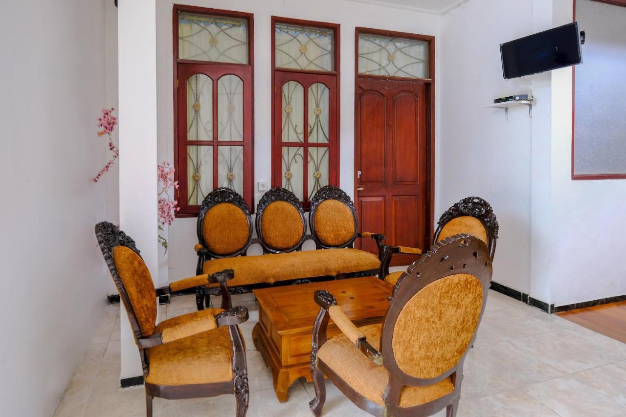Oyo 3088 Green Valley House Senggigi Ngoại thất bức ảnh